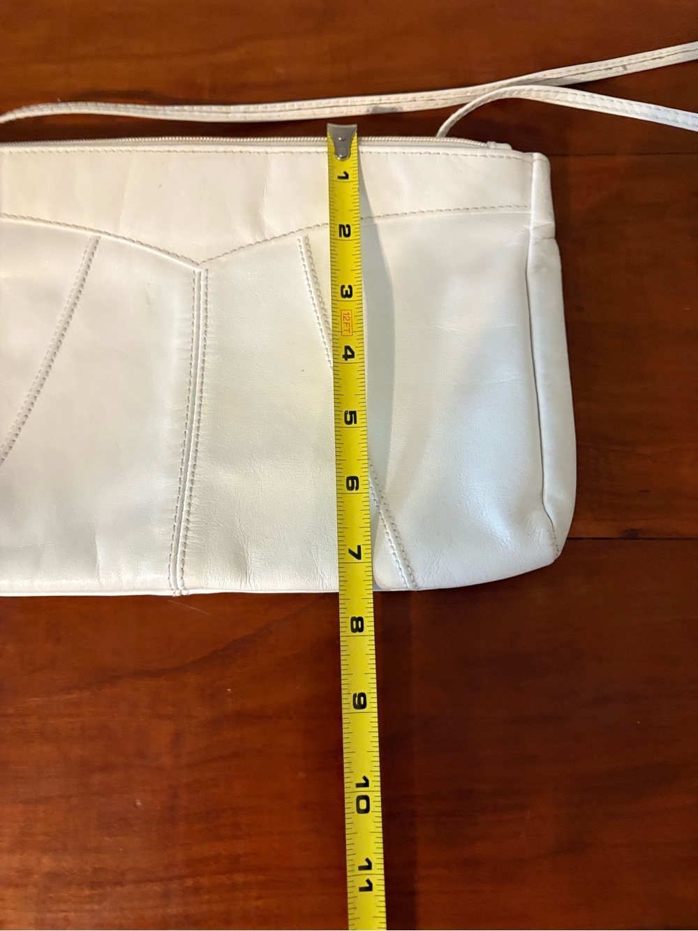 White leather vintage purse - Picture 10 of 11